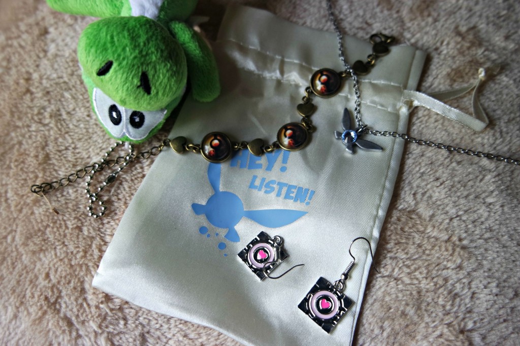 Girl Gamer Monthly - August All items