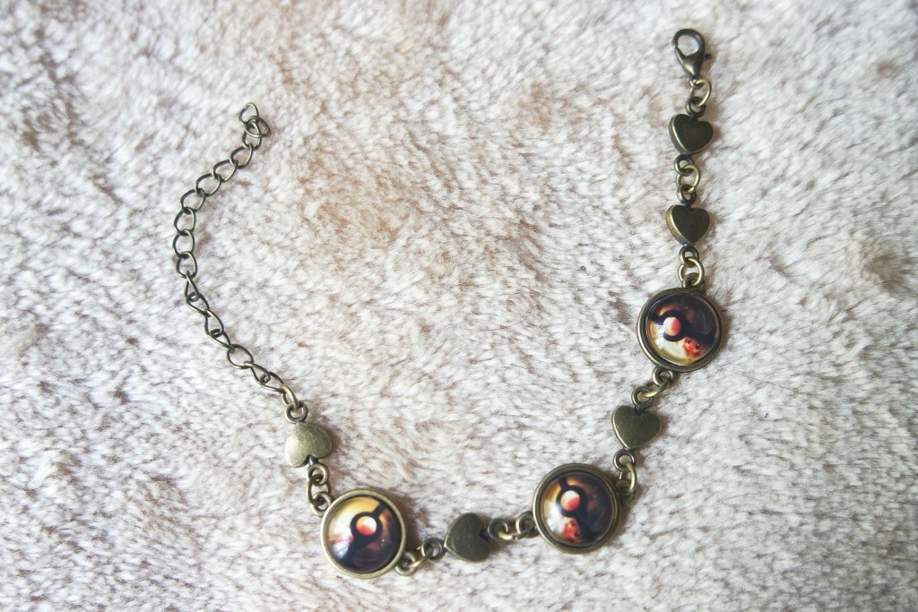Girl Gamer Monthly - Eevee Charm Bracelet 01