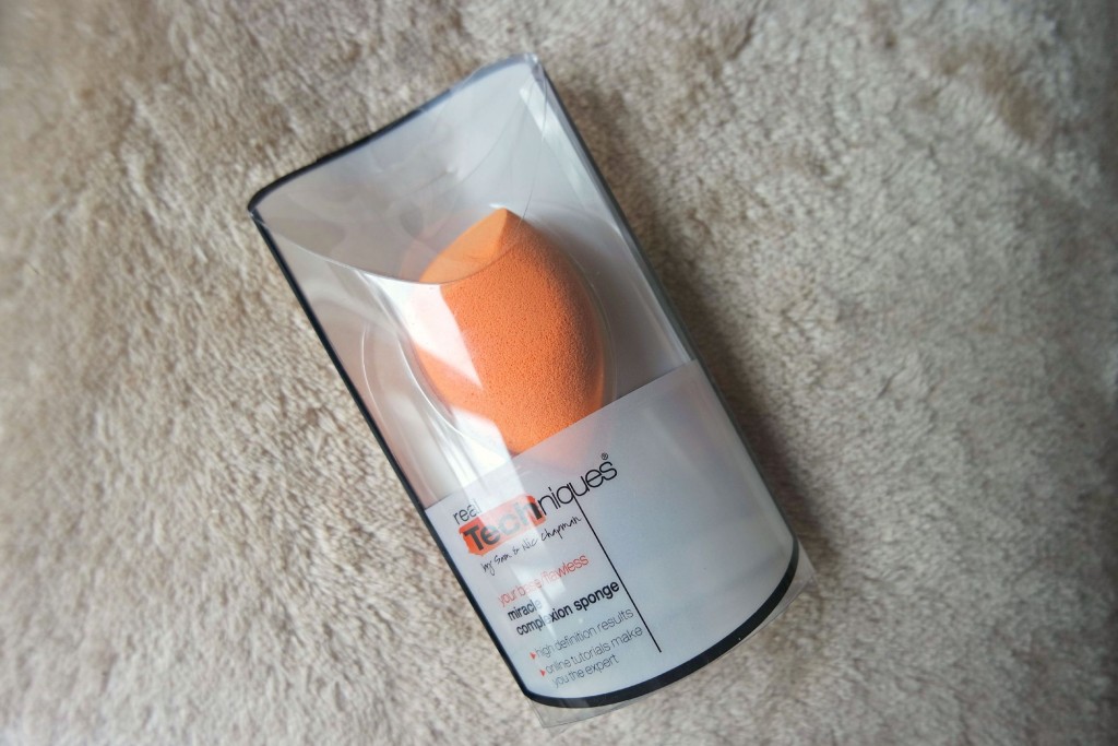 Real Techniques Miracle Complexion Sponge