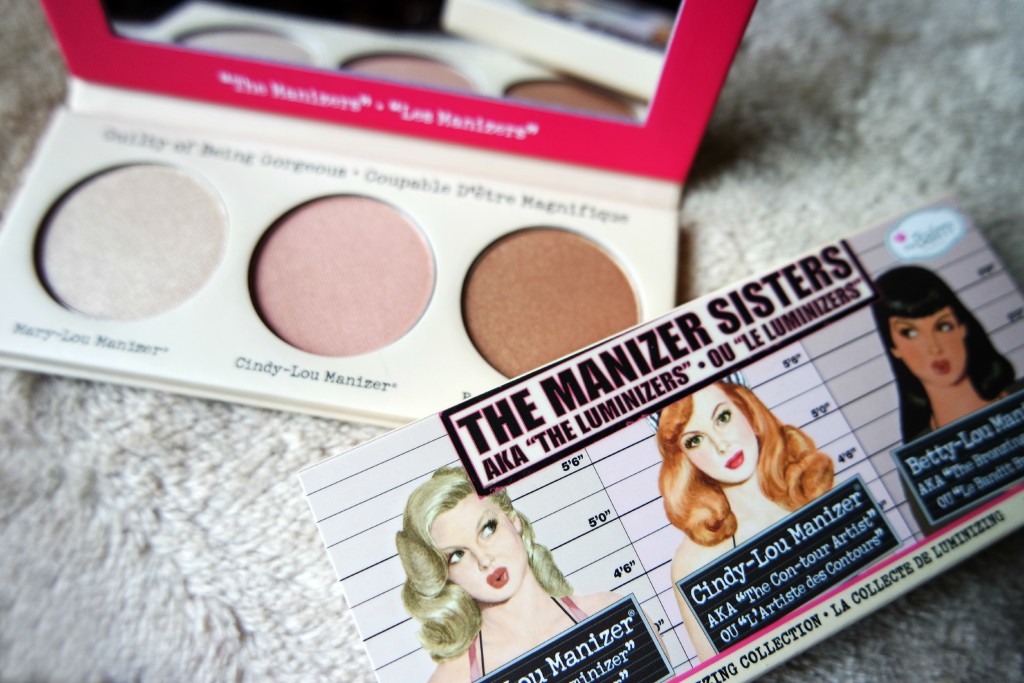 The Manizer Sisters 05