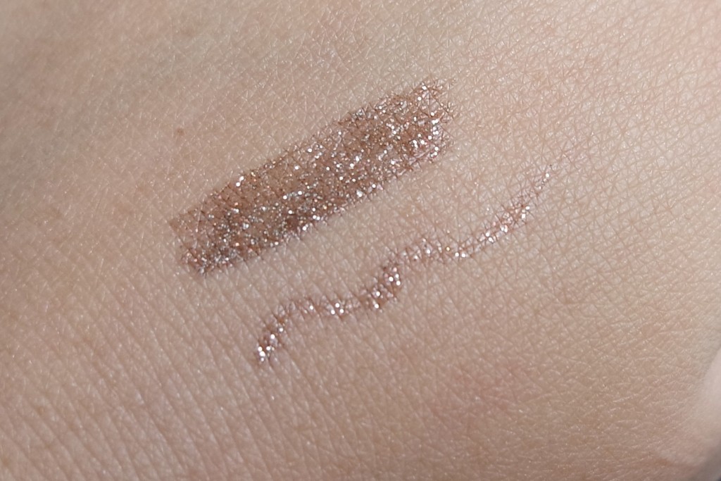 Artdeco Glam Stars Liquid Eye Liner Swatch