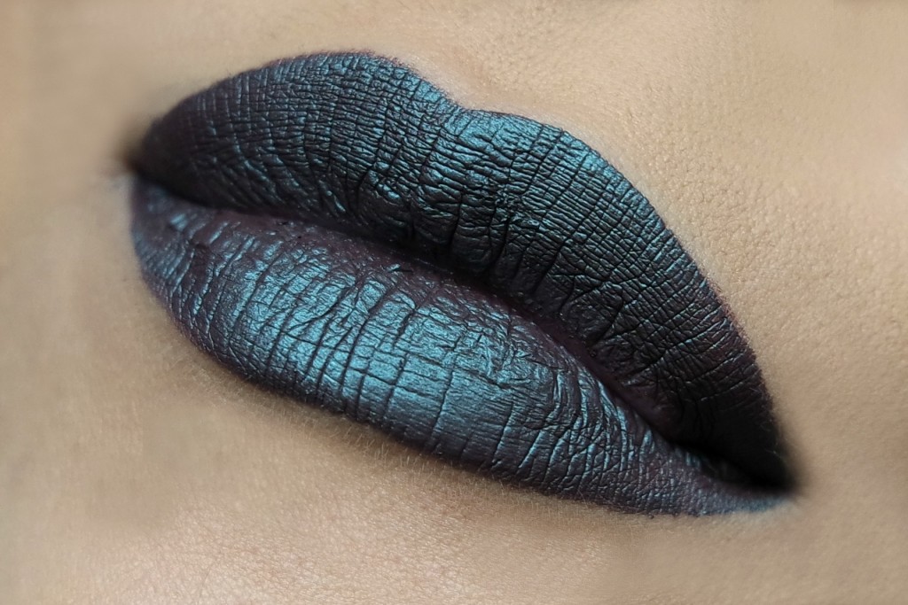 LA Splash Catrina Swatch