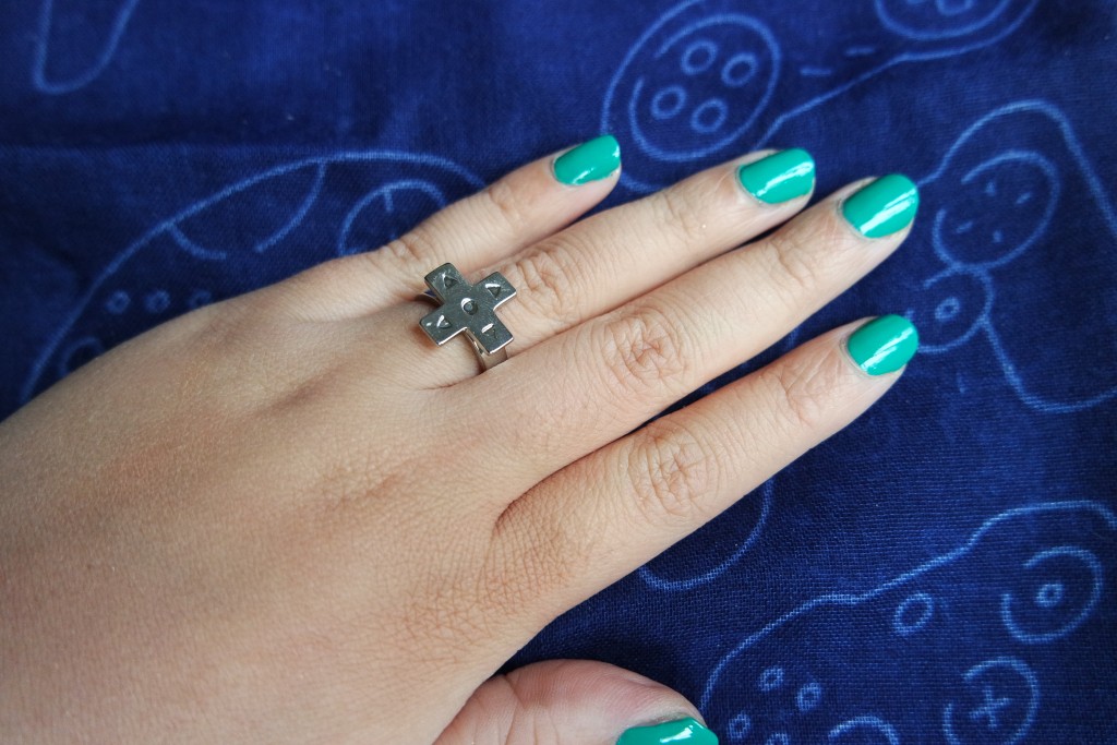 Gamer Girl Monthly D-Pad Ring 02