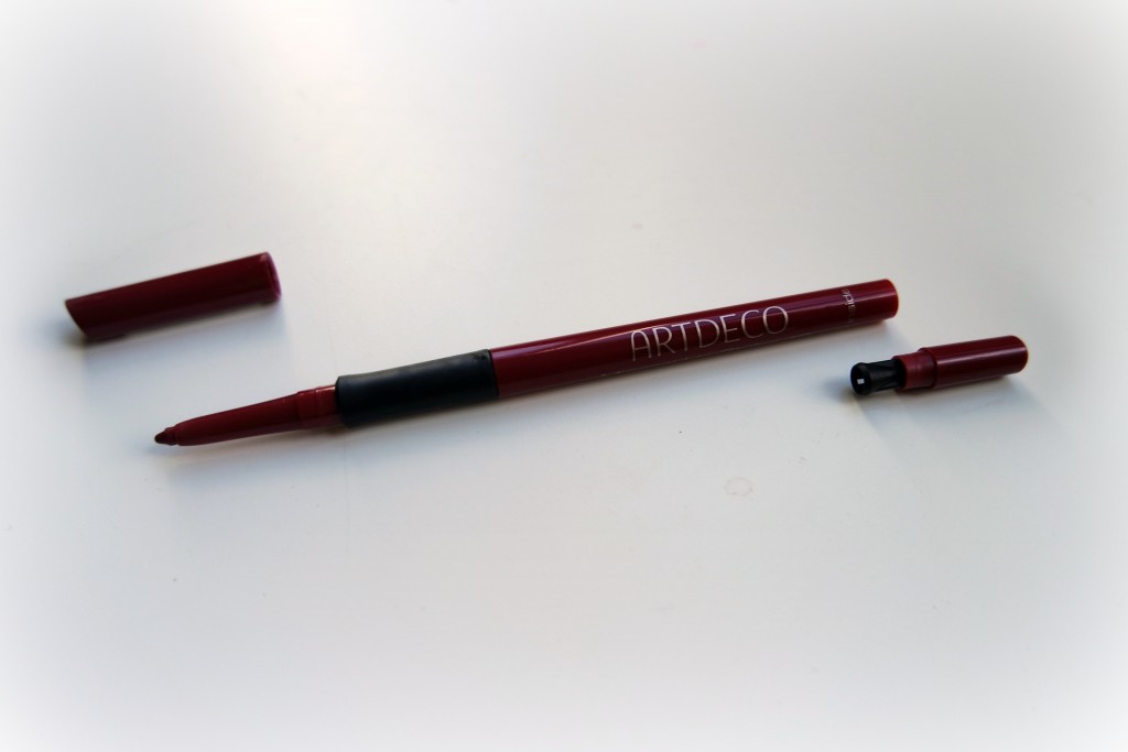 Artdeco Lip Styler Mineral Dark Hibiscus 01