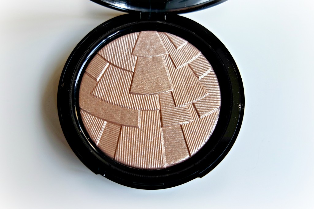 Anastasia Beverly HIlls So Hollywood 08