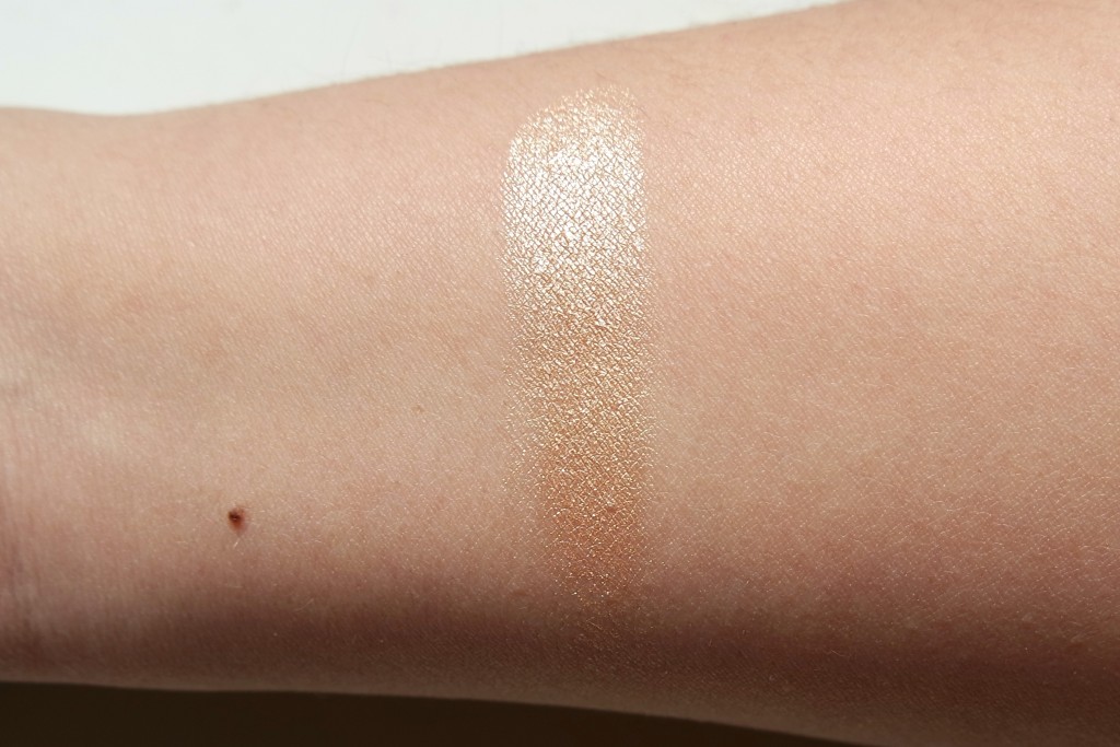 Anastasia Beverly HIlls So Hollywood Swatch