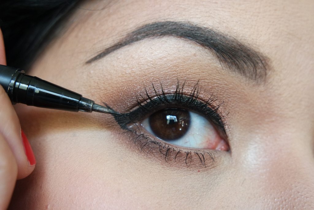 Kat von D Tattoo Liner in Trooper Eyes 01