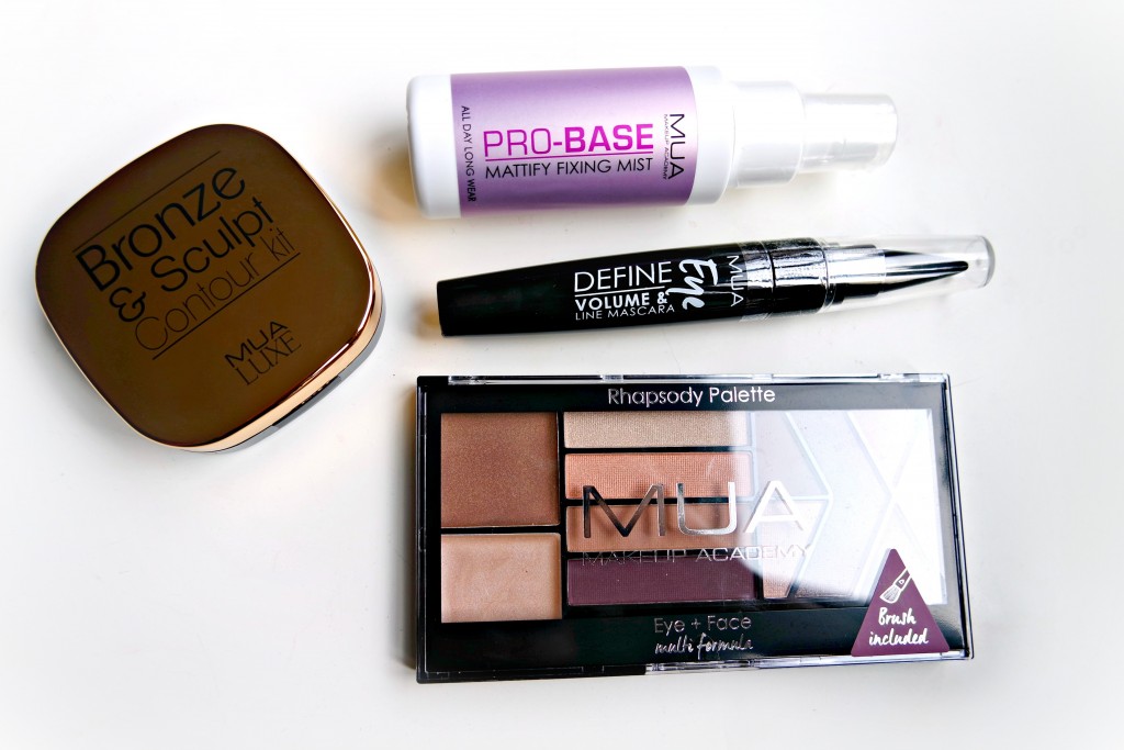 Makeup Academy Conquer the Contour 03