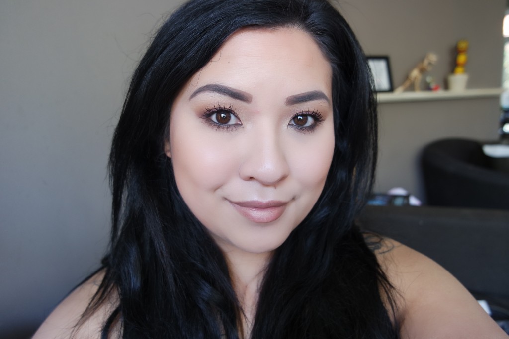 Makeup Academy Conquer the Contour Look 02