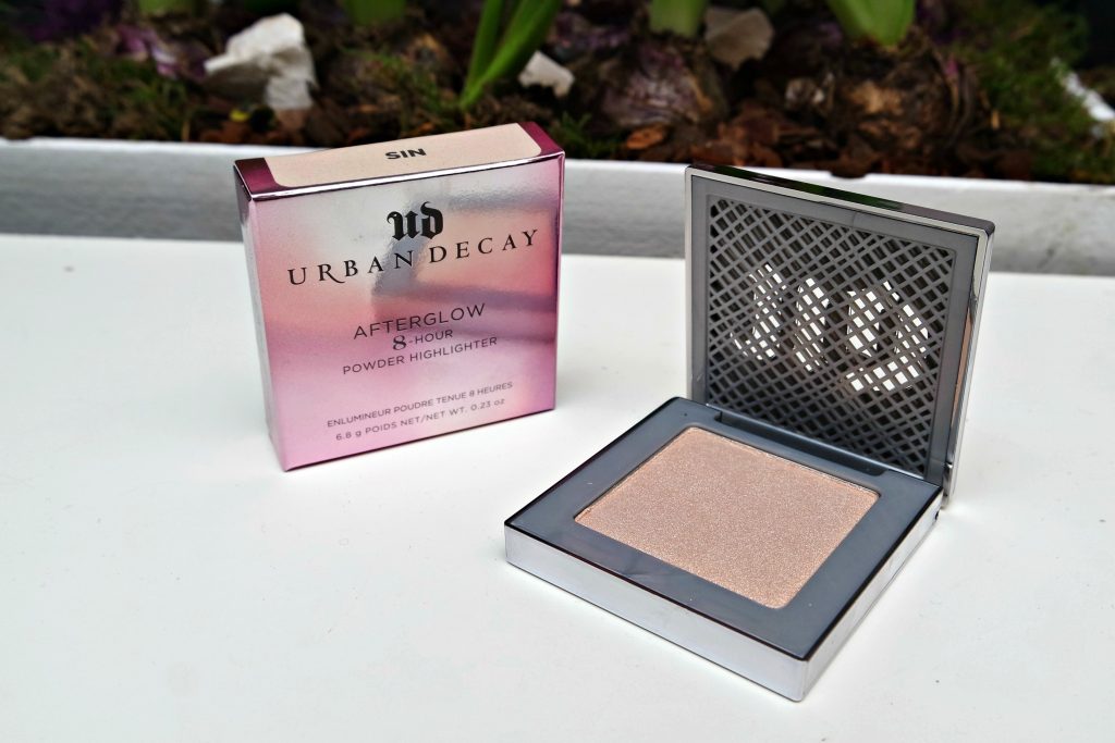 Urban Decay Afterglow Highlighter in Sin 01
