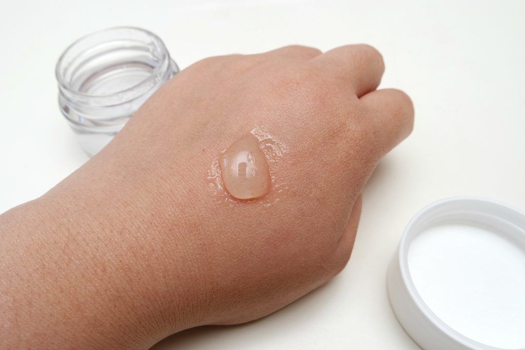 MUA Skin Define Hydro Primer 04