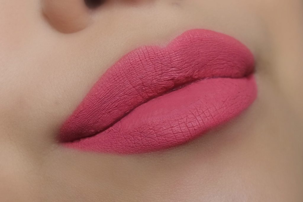 Jeffree Star Rose Matter Swatch 02