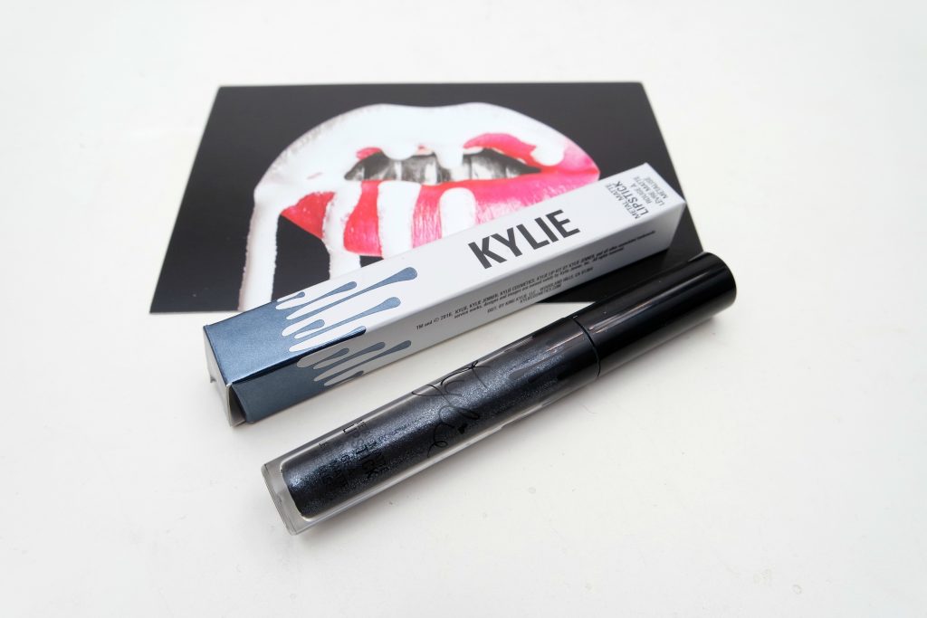 Kylie Cosmetics KyMajesty 02