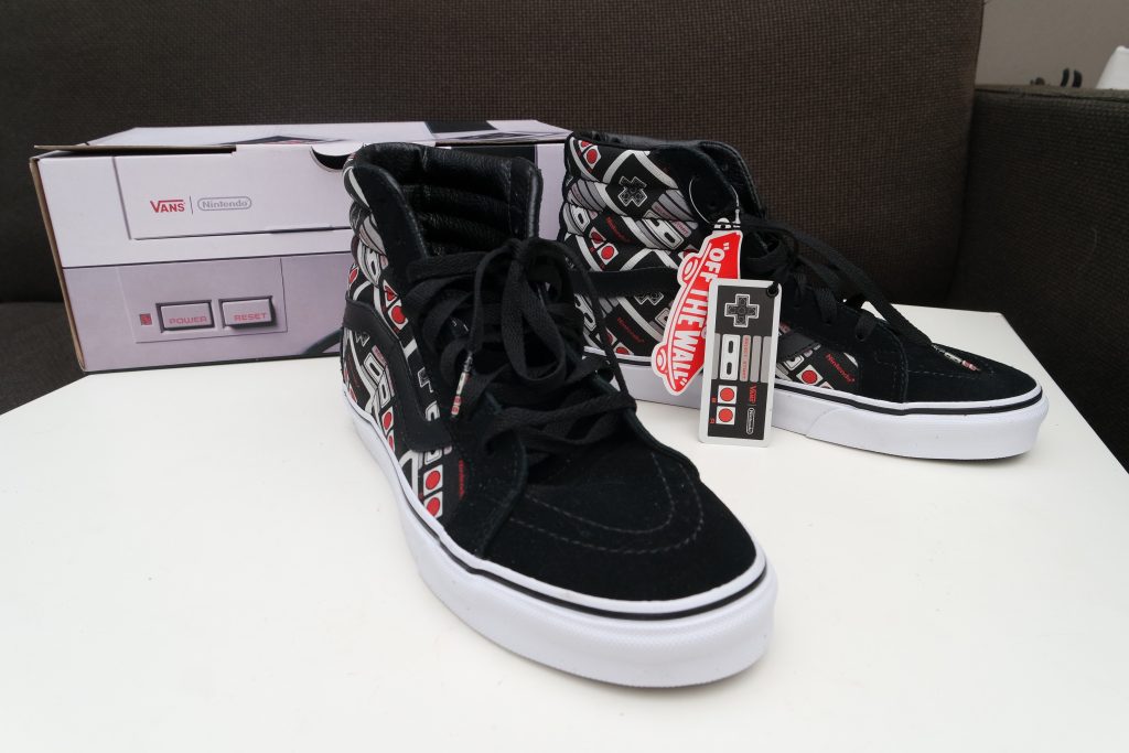 Vans x Nintendo Controller SK8-Hi Reissue Shoes 03