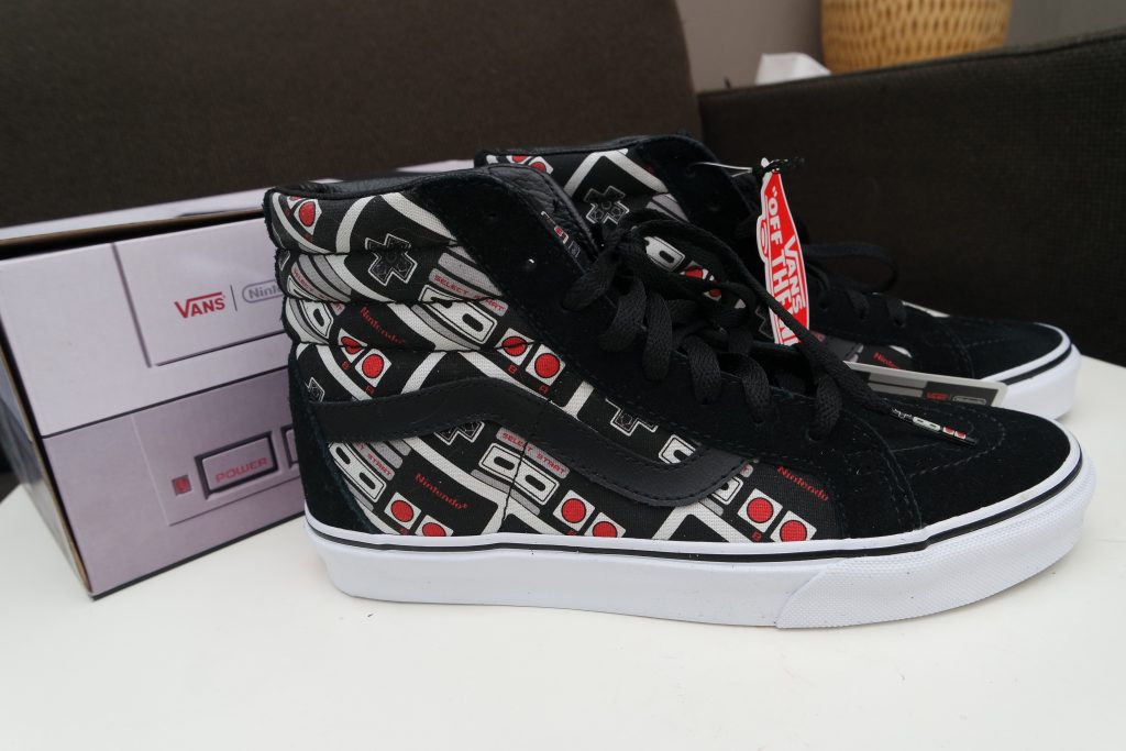 Vans x Nintendo Controller SK8-Hi Reissue Shoes 04