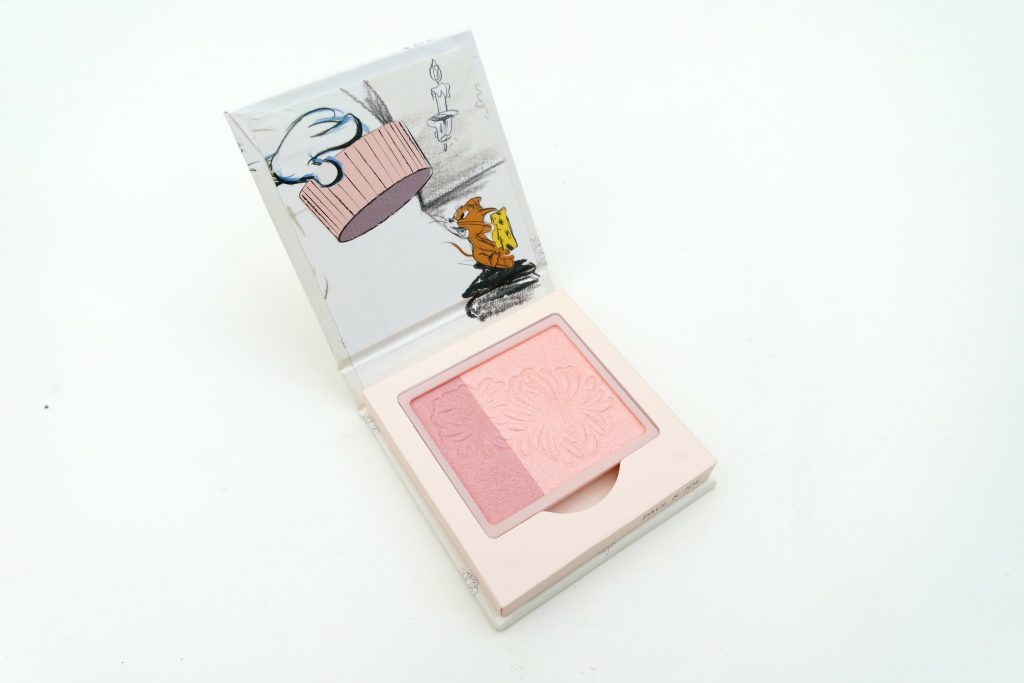 Paul & Joe x Tom & Jerry Pressed Compact WB - Powder Blush 02 Re-Belle 03