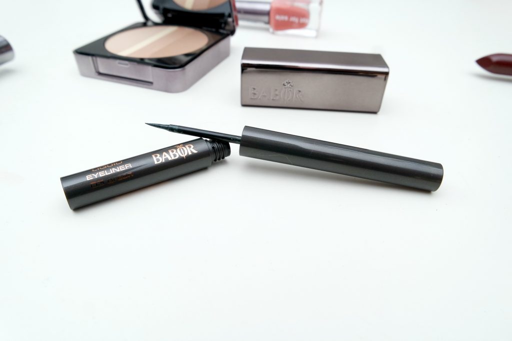 babor-eye-id-liquid-eyeliner-in-dark-green
