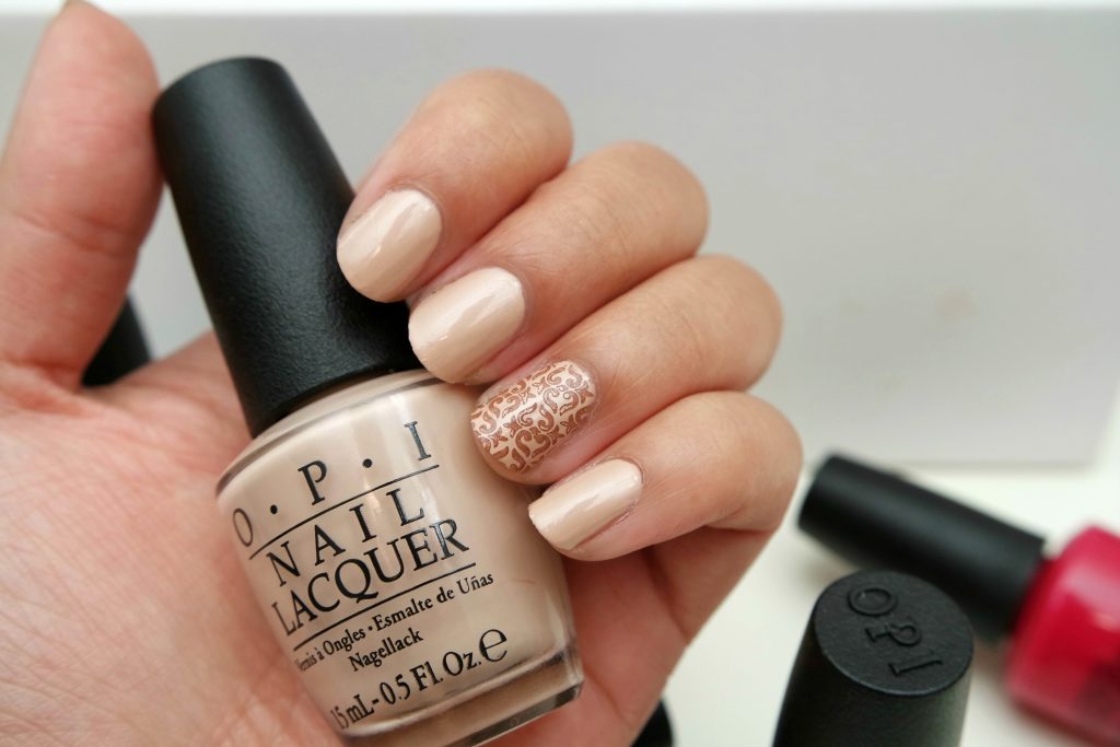 OPI Pale to the Chief 01 - Washington DC Fall Winter 2016