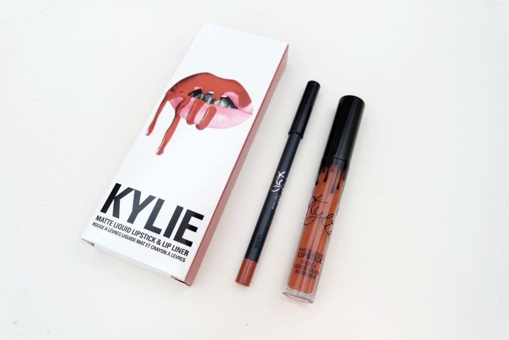 kylie-pumpkin-lip-kit-01