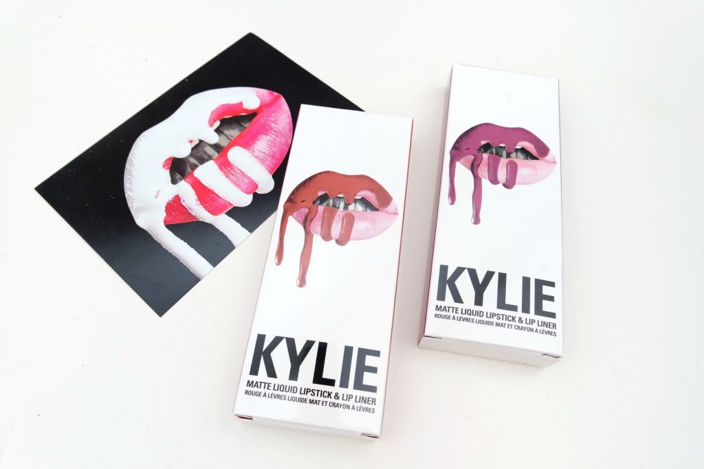kylie-pumpkin-and-spice-lip-kit-03