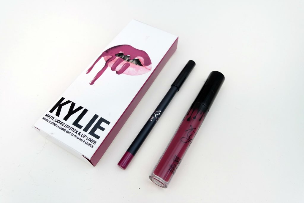 kylie-spice-lip-kit-01