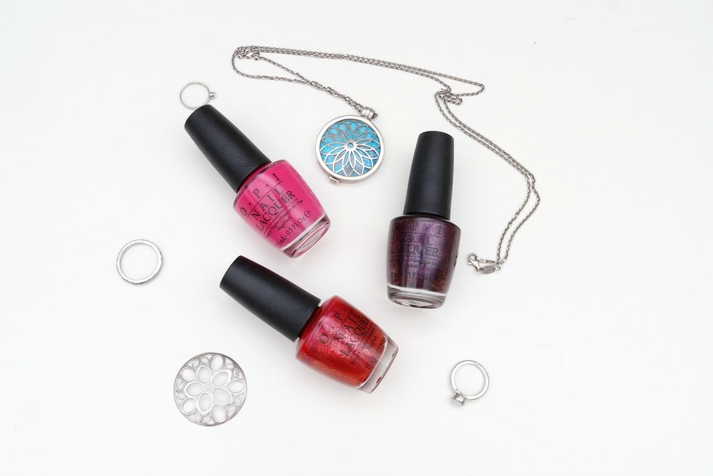 opi-breakfast-at-tiffanys-holiday-2016-06