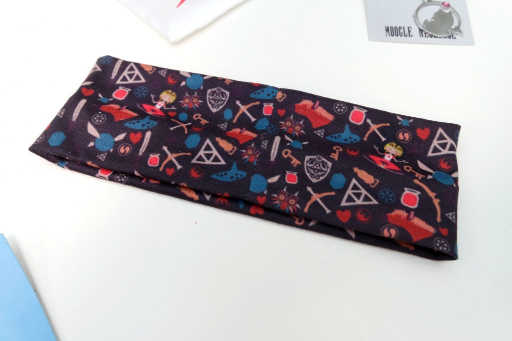 gamer-girl-monthly-september-2016-zelda-headband