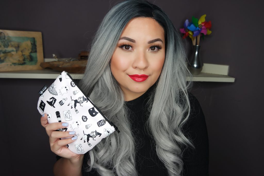 ipsy-glam-bag-october-2016-black-magic-01