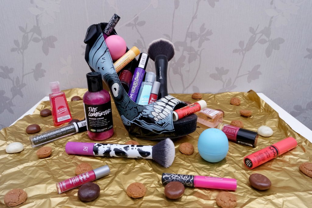 shoe-gift-ideas-for-sinterklaas-01