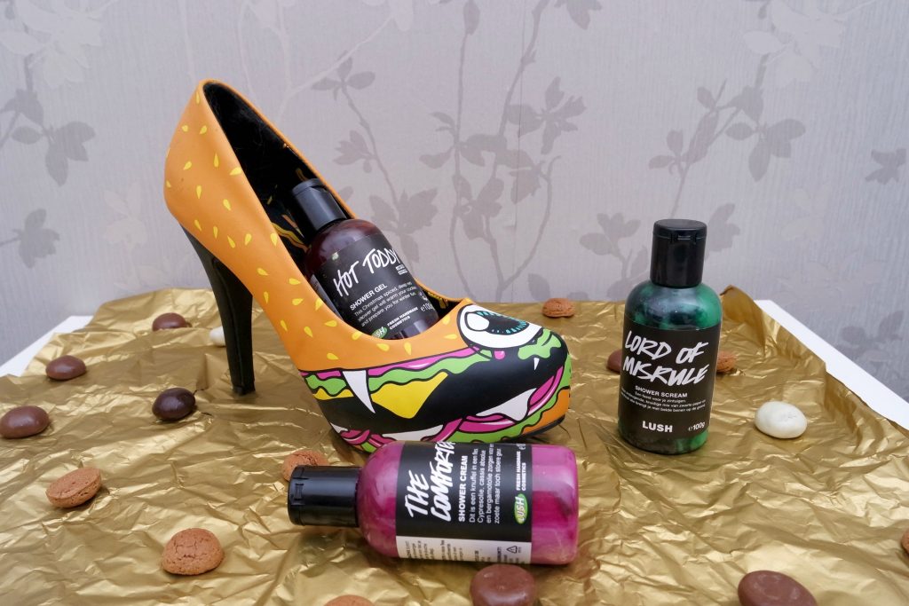 shoe-gift-ideas-for-sinterklaas-lush-shower-gels