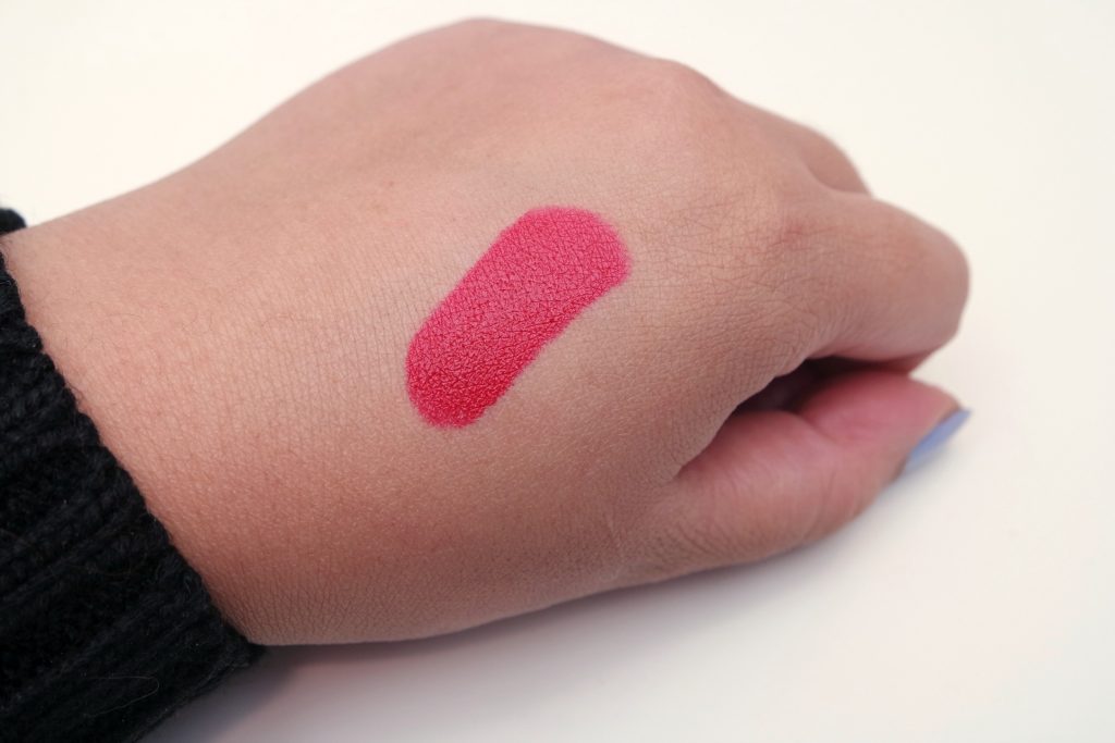 teeez-cosmetics-eves-ready-to-wear-lipstick-in-romantic-red-03