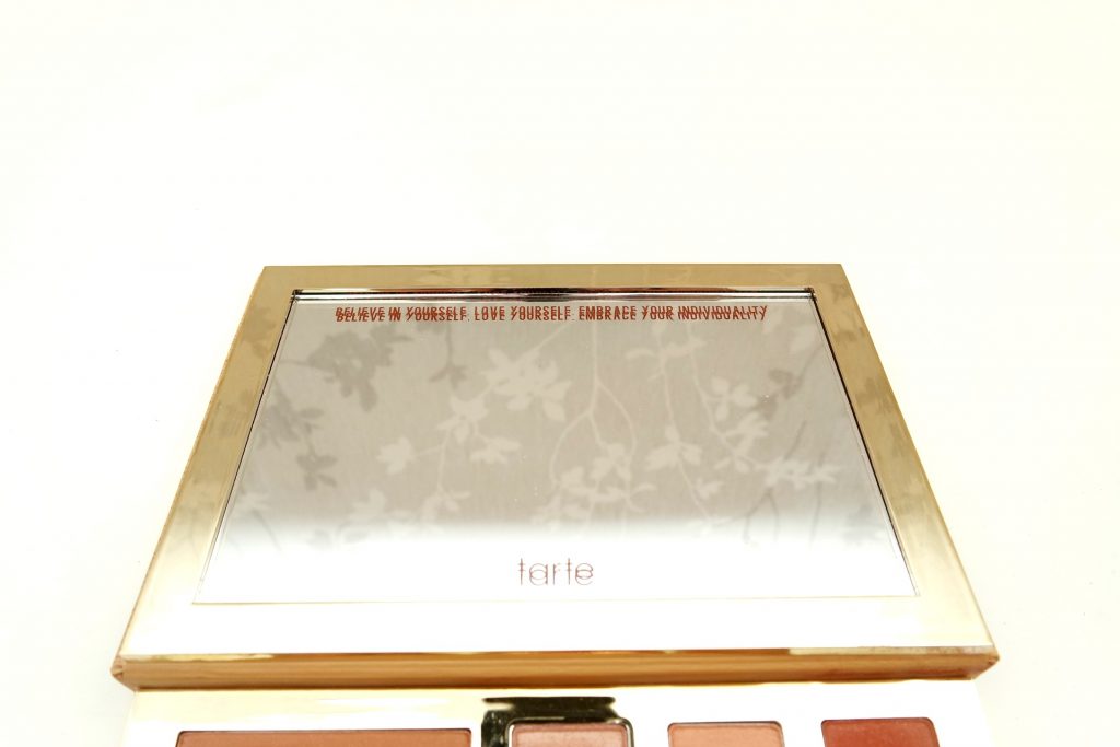 tarte-x-grav3yardgirl-swamp-queen-palette-07