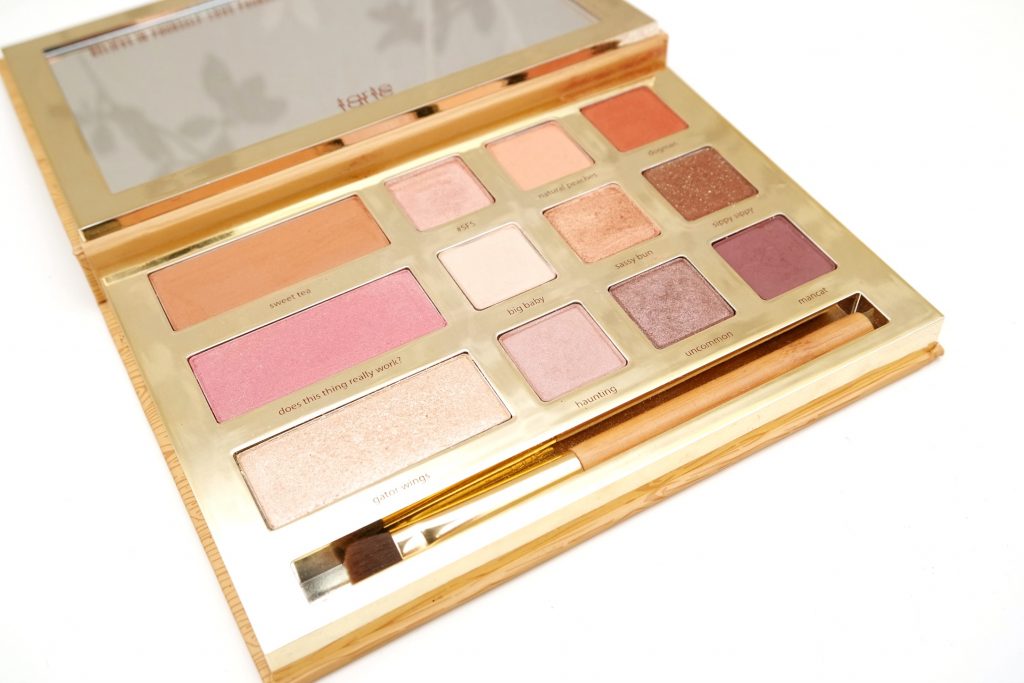 tarte-x-grav3yardgirl-swamp-queen-palette-08