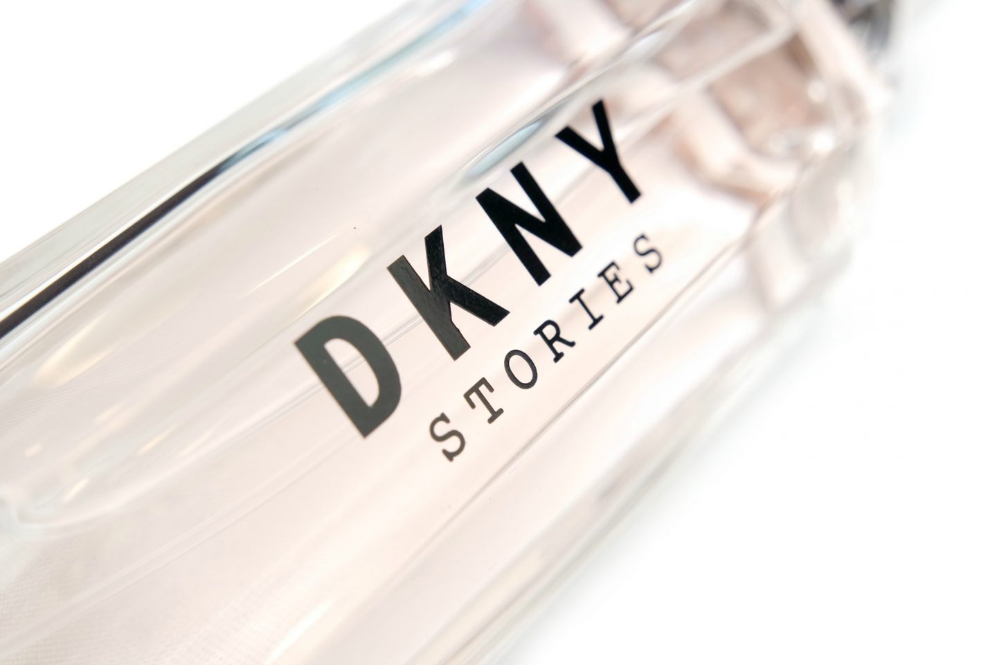 DKNY Stories Eau de Parfum Review