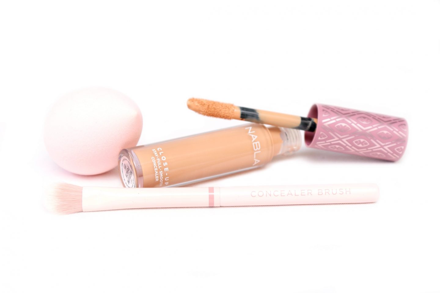 NABLA CLOSE-UP Concealer Review