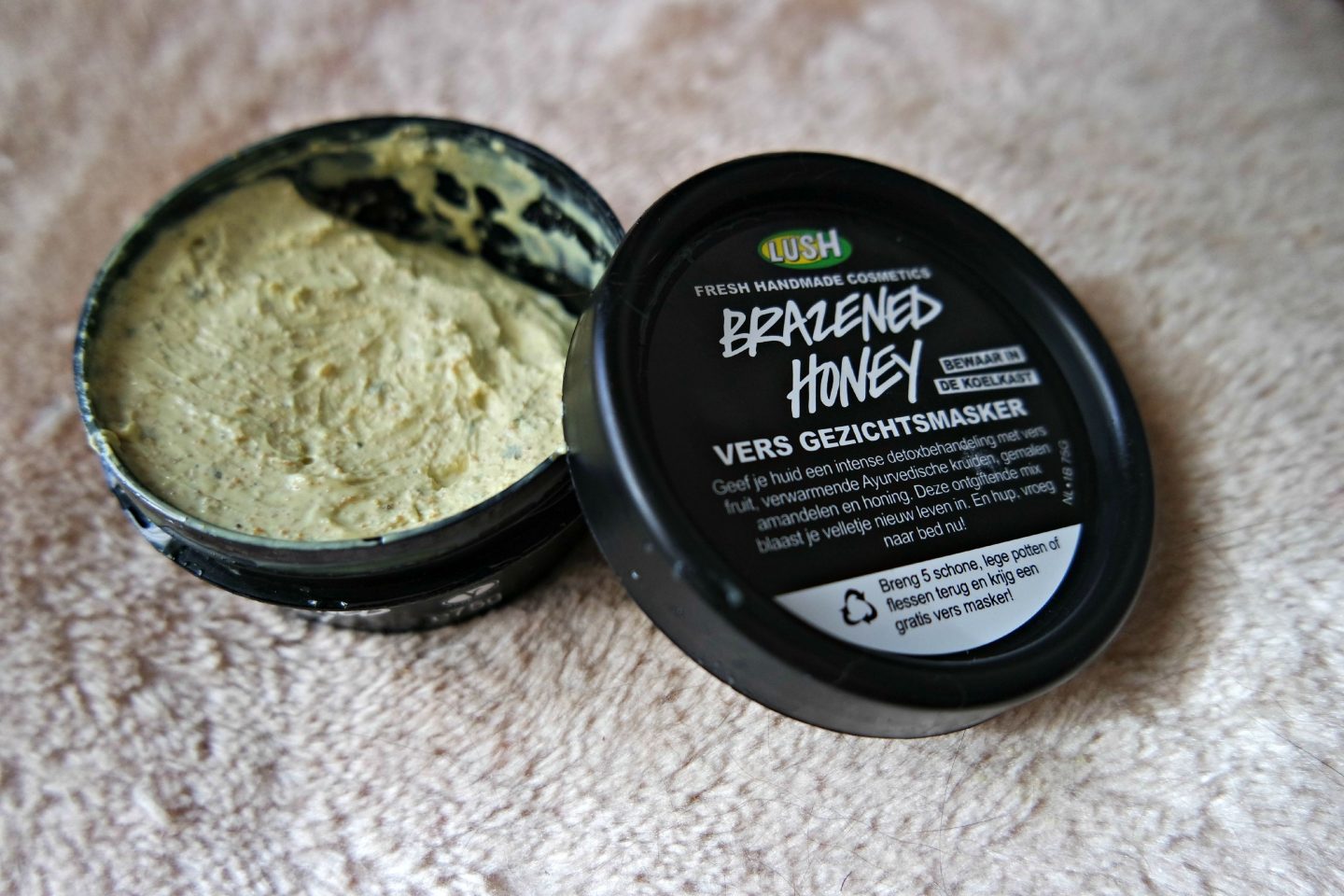 Lush Brazened Honey Fresh Facial Mask