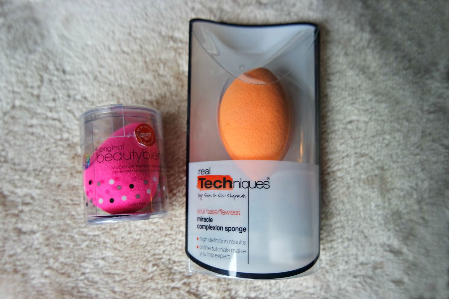 Original Beautyblender vs Real Techniques Miracle Complexion Sponge