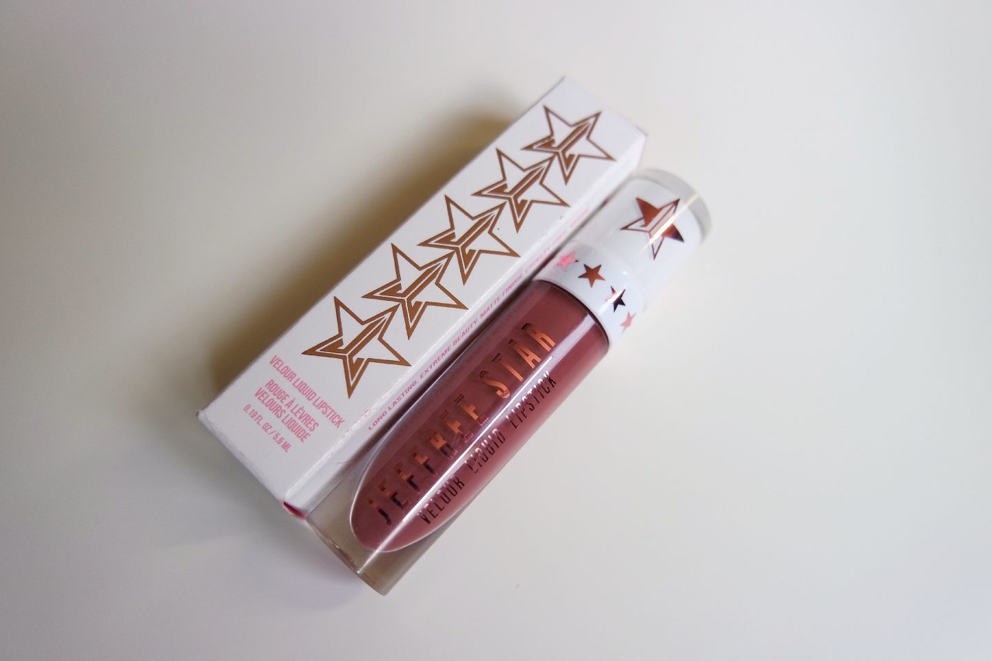 Jeffree Star Velour Liquid Lipstick in Androgyny