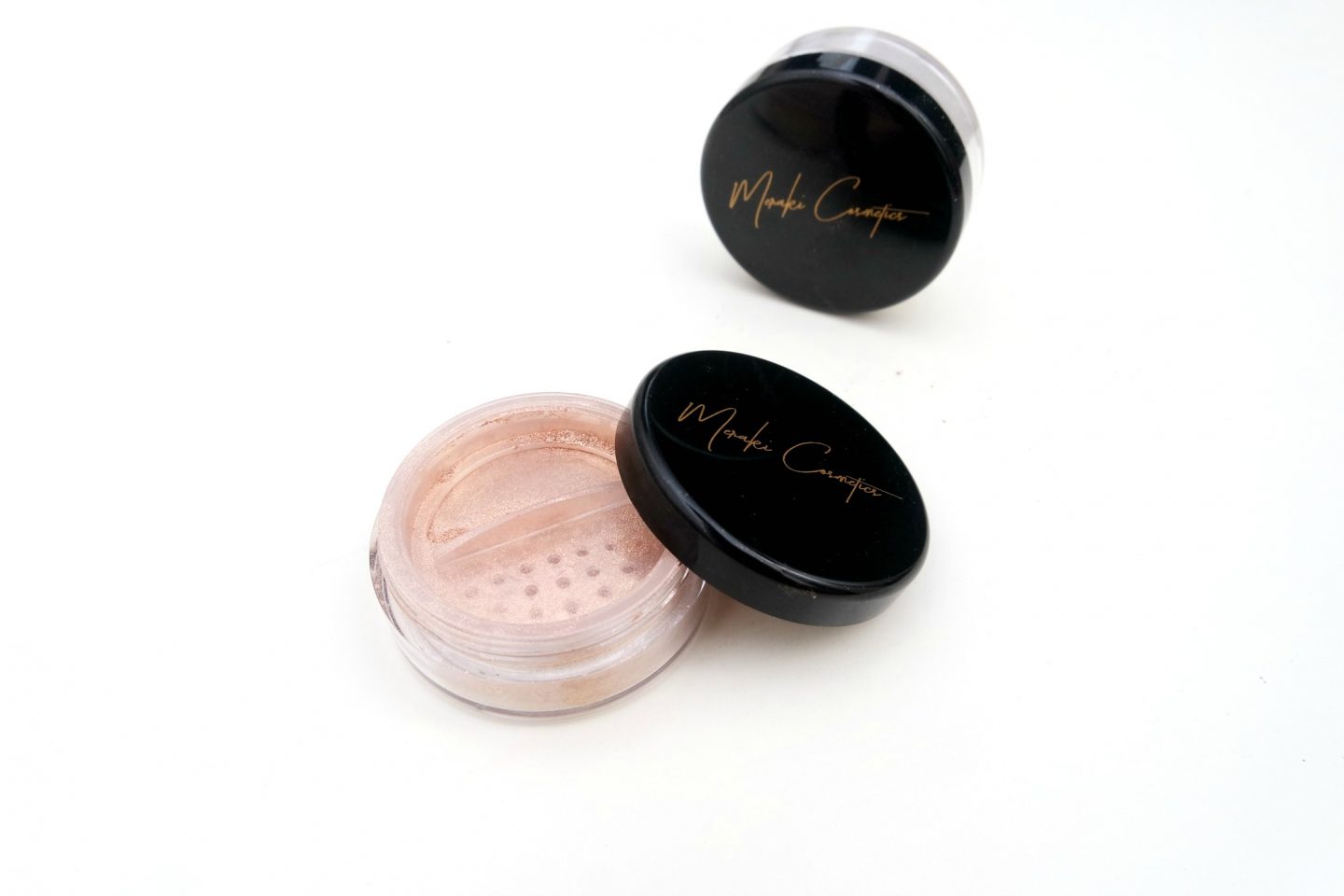 Meraki Cosmetics Loose Highlighter Powder in Nemesis and Phoebe