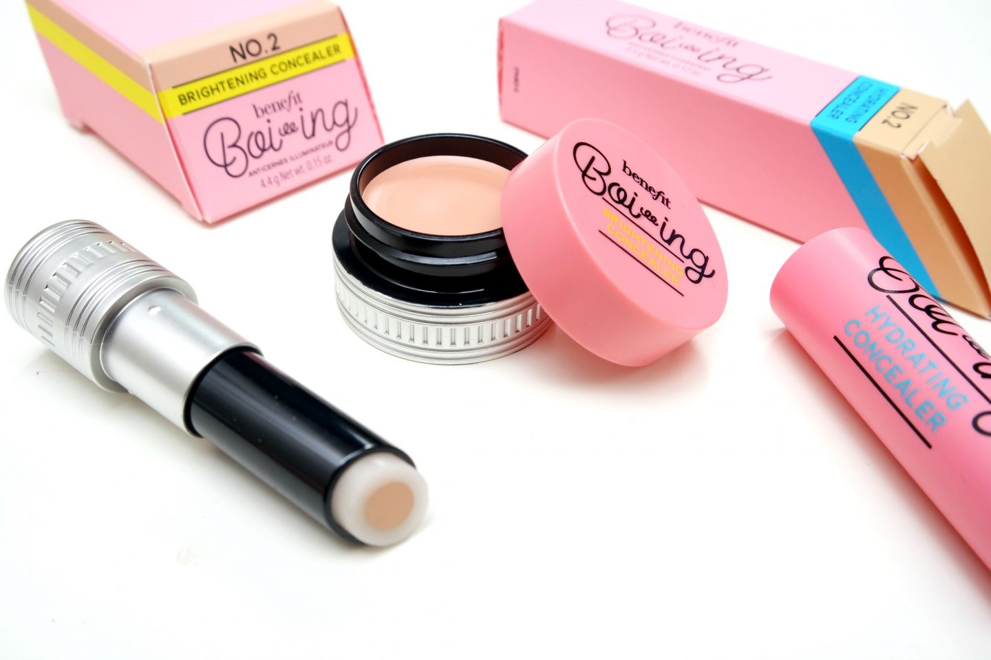 Benefit Boi-ing Brightening and Hydrating Concealer