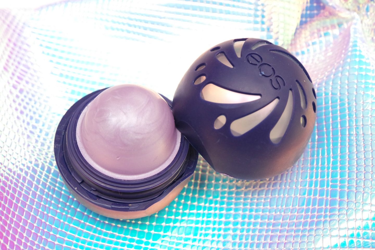 eos Shimmer Iridescent Lip Balm Review